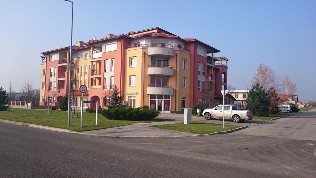 Reka Apartman Bük Δωμάτιο φωτογραφία